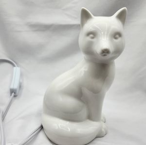 White Fox Lamp
